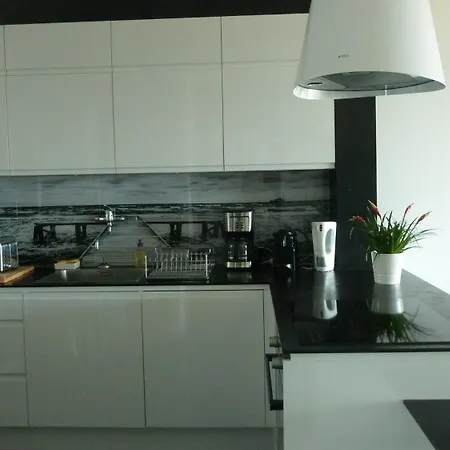 Front De - Emplacement Prise - T2 Moderne Et Climatise - A Pied Appartement